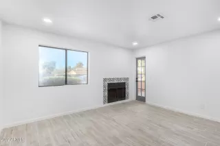 Photo #3: 6366085 Listing 