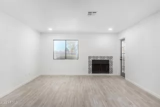 Photo #5: 6366085 Listing 