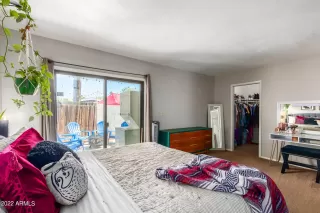 Photo #6: 6366091 Listing 