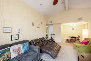 Photo #1: 6366281 Listing