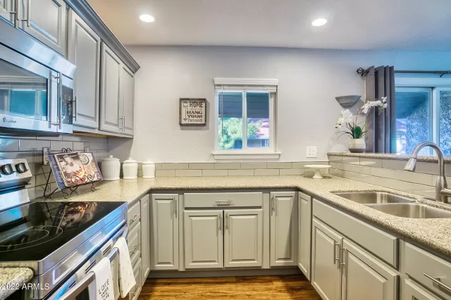 MLS: 6366381 Condo For Sale