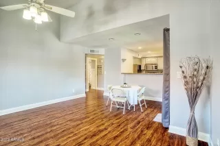 Photo #5: 6366381 Listing