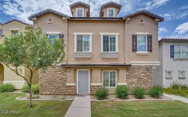 MLS: 6366386 Condo For Sale