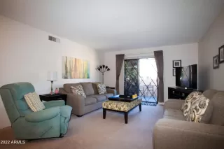 Photo #3: 6366506 Listing 