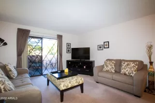 Photo #4: 6366506 Listing 