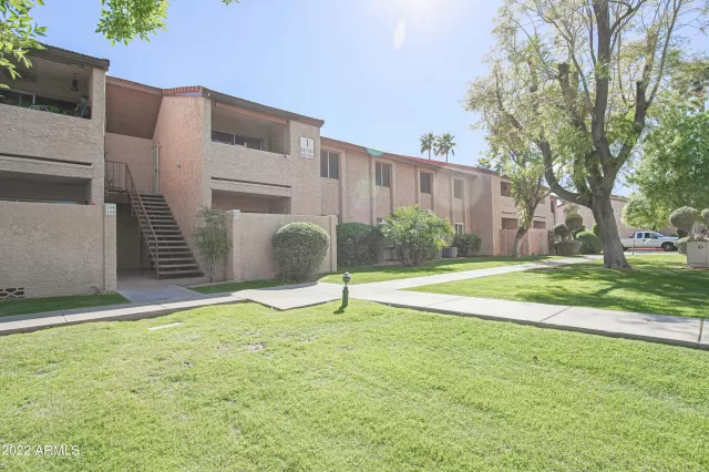 MLS: 6366689 Condo For Sale