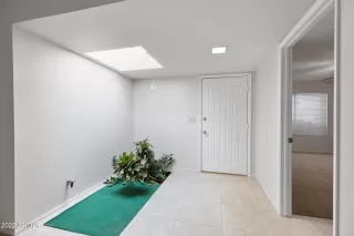 Photo #3: 6366800 Listing 