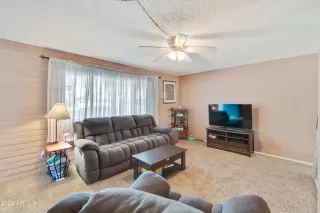 Photo #4: 6366821 Listing