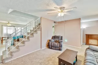 Photo #5: 6366821 Listing