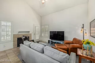 Photo #4: 6366905 Listing