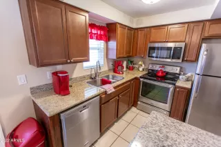 Photo #2: 6366984 Listing