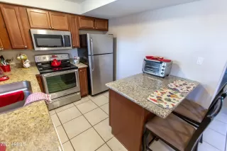 Photo #3: 6366984 Listing