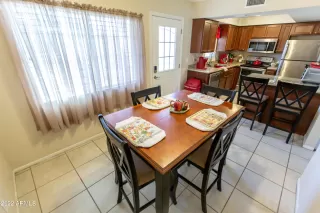 Photo #5: 6366984 Listing