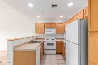 Photo #2: 6367029 Listing 