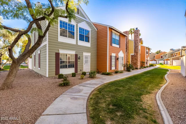 MLS: 6367043 Condo For Sale