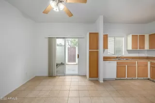 Photo #5: 6367043 Listing