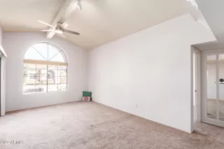 Photo #2: 6367106 Listing