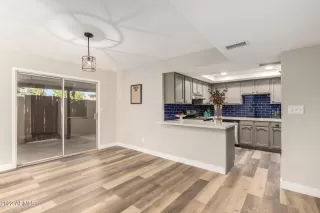 Photo #4: 6367131 Listing 