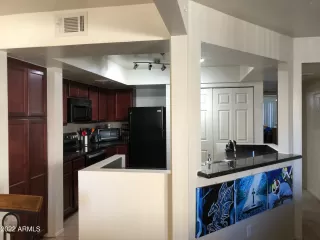 Photo #3: 6367164 Listing