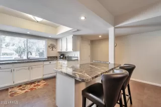 Photo #2: 6367583 Listing