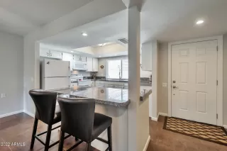 Photo #3: 6367583 Listing