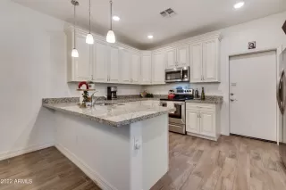 Photo #5: 6367648 Listing 