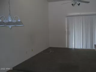 Photo #6: 6367841 Listing