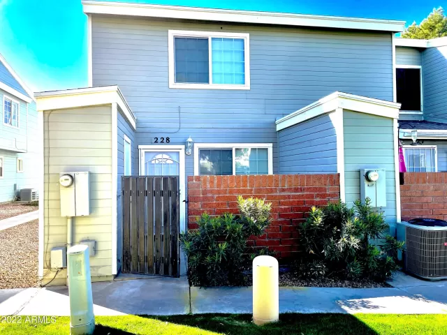 MLS: 6367881 Condo For Sale