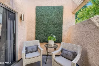 Photo #3: 6367979 Listing