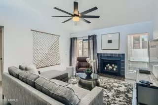 Photo #5: 6367979 Listing