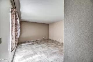 Photo #4: 6368021 Listing