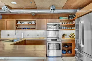 Photo #2: 6368041 Listing 