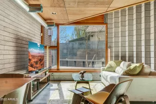 Photo #4: 6368041 Listing 