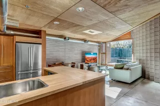 Photo #6: 6368041 Listing 