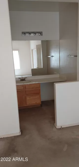 Photo #5: 6368135 Listing