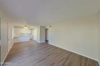 Photo #4: 6368322 Listing 