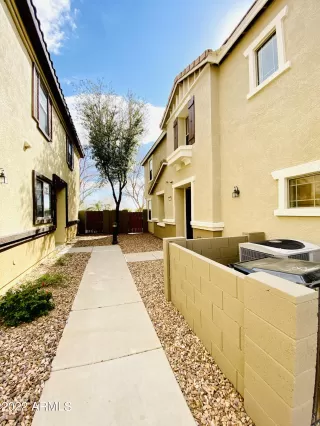 Photo #1: 6368449 Listing