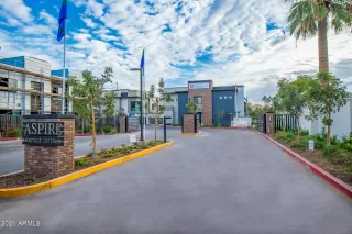 Photo #2: 6368705 Listing