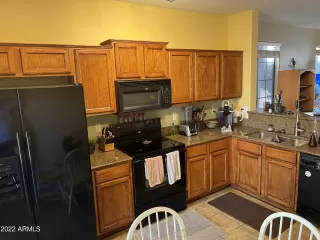 Photo #5: 6368899 Listing 