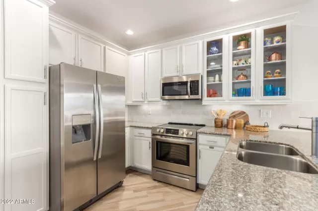 MLS: 6369188 Condo For Sale