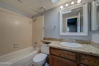 Photo #6: 6369277 Listing 