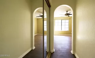 Photo #5: 6369305 Listing