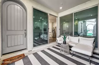 Photo #6: 6369517 Listing