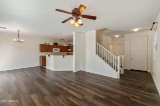 Photo #6: 6369608 Listing 