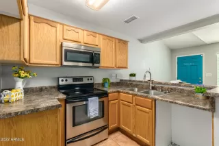 Photo #2: 6369691 Listing 