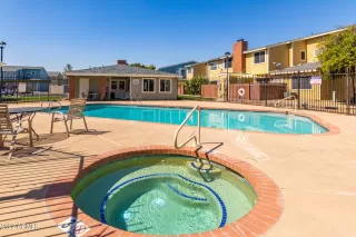 Photo #5: 6369691 Listing 