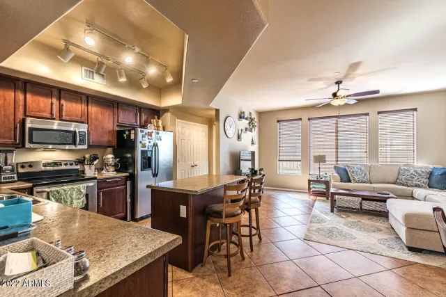 MLS: 6369752 Condo For Sale