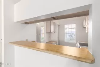 Photo #6: 6369855 Listing