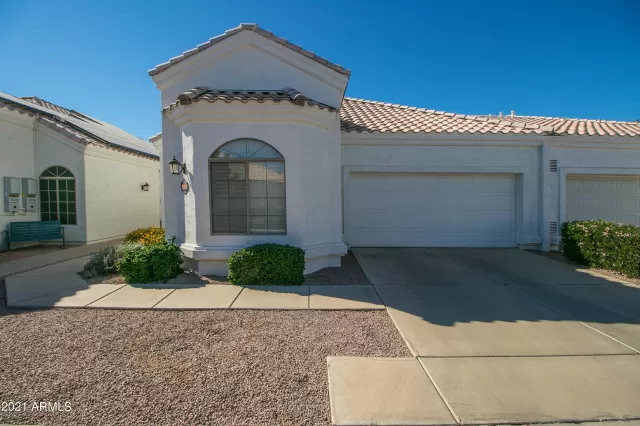 MLS: 6370036 Condo For Sale