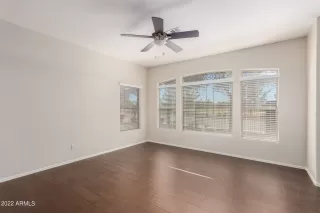 Photo #6: 6370070 Listing